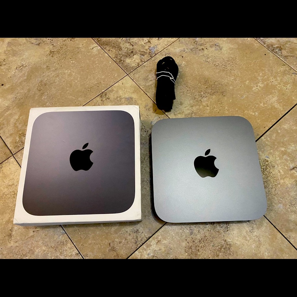 Mac 2018 Processor 3.6GHz Intel Core i3
Ram 8GB 2667 MHz DDR4
126GB SSD + 1TB HD